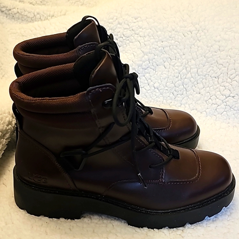 UGG BOOTS